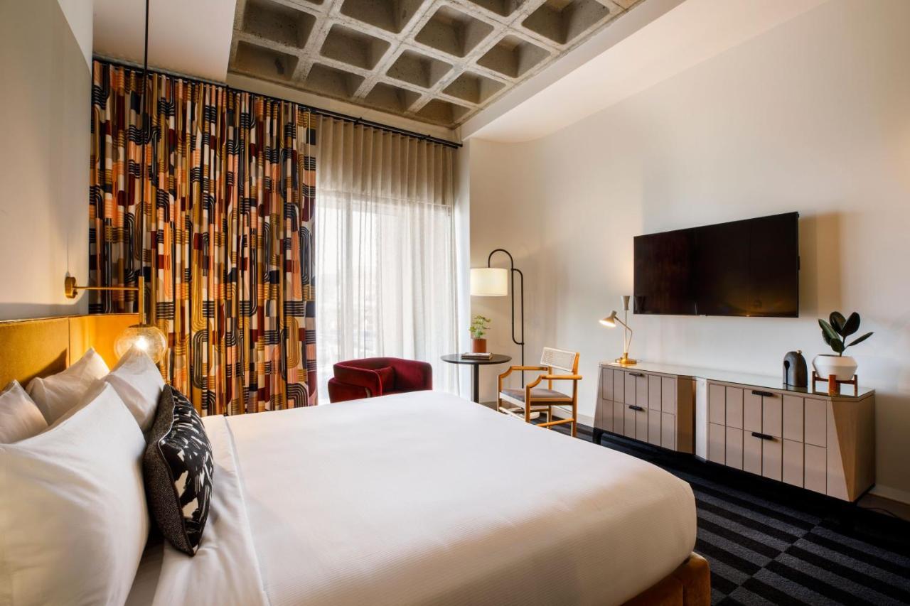 Deluxe King Room with City View,1350765535:JPEG