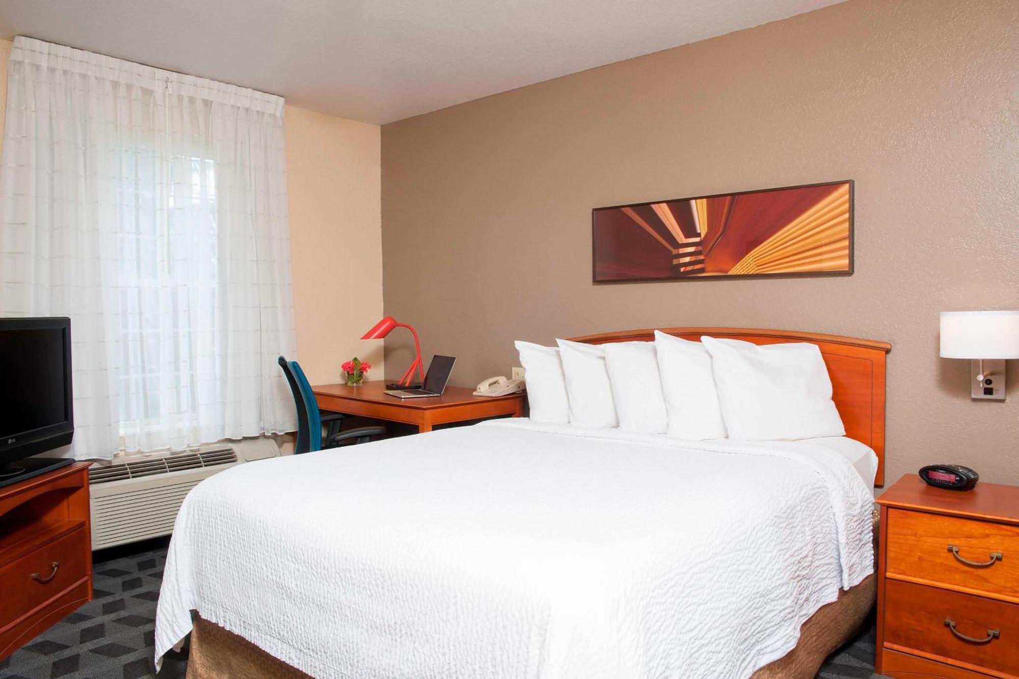 Two-Bedroom Suite