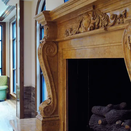 The Fontana Hotel-2