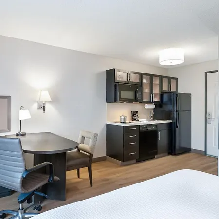 Candlewood Suites Indianapolis Northeast By Ihg-3
